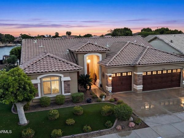 5483 W QUAIL Avenue, Glendale, AZ 85308