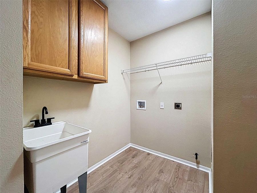 Property Image 64