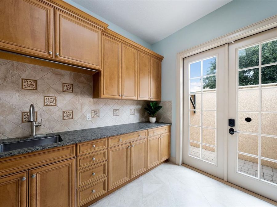 Property Image 62