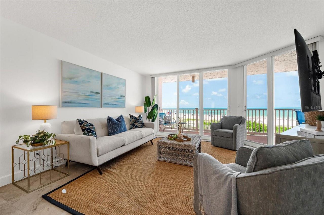 2600 Gulf Drive N, Unit 33, Bradenton Beach, FL 34217 Photo