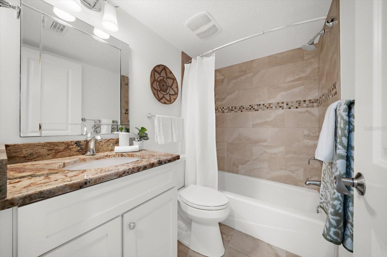 2600 Gulf Drive N, Unit 33, Bradenton Beach, FL 34217 Photo
