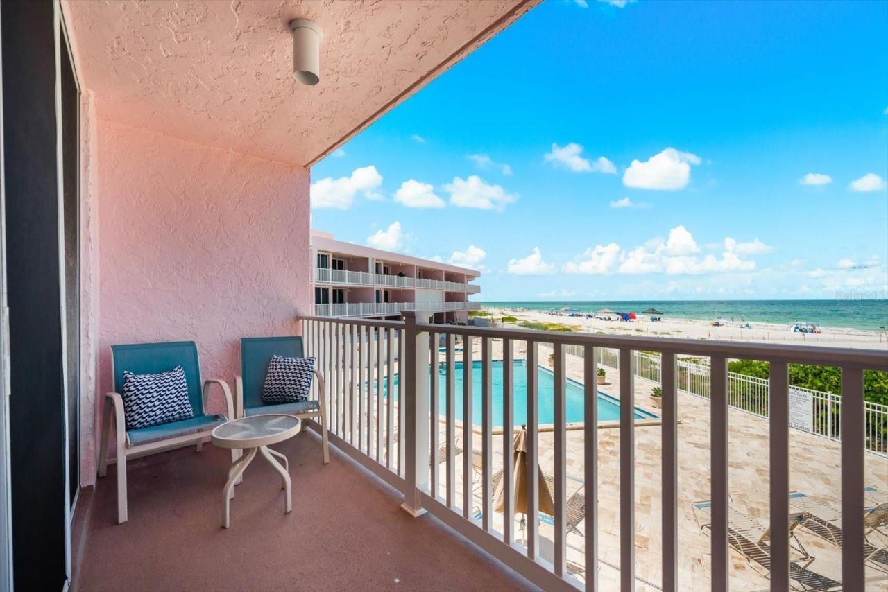 2600 Gulf Drive N, Unit 33, Bradenton Beach, FL 34217 Photo