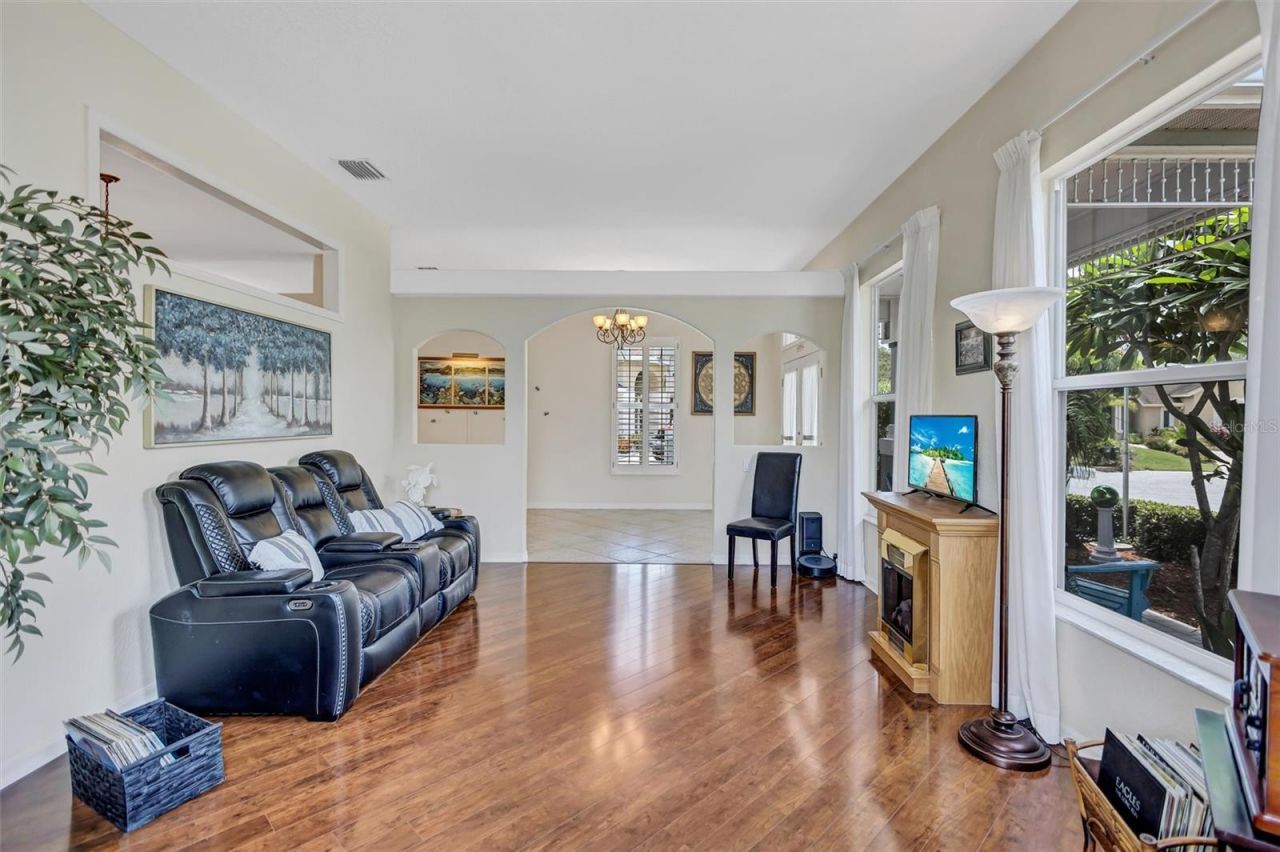 360 46th Court E, Bradenton, FL 34208 Photo