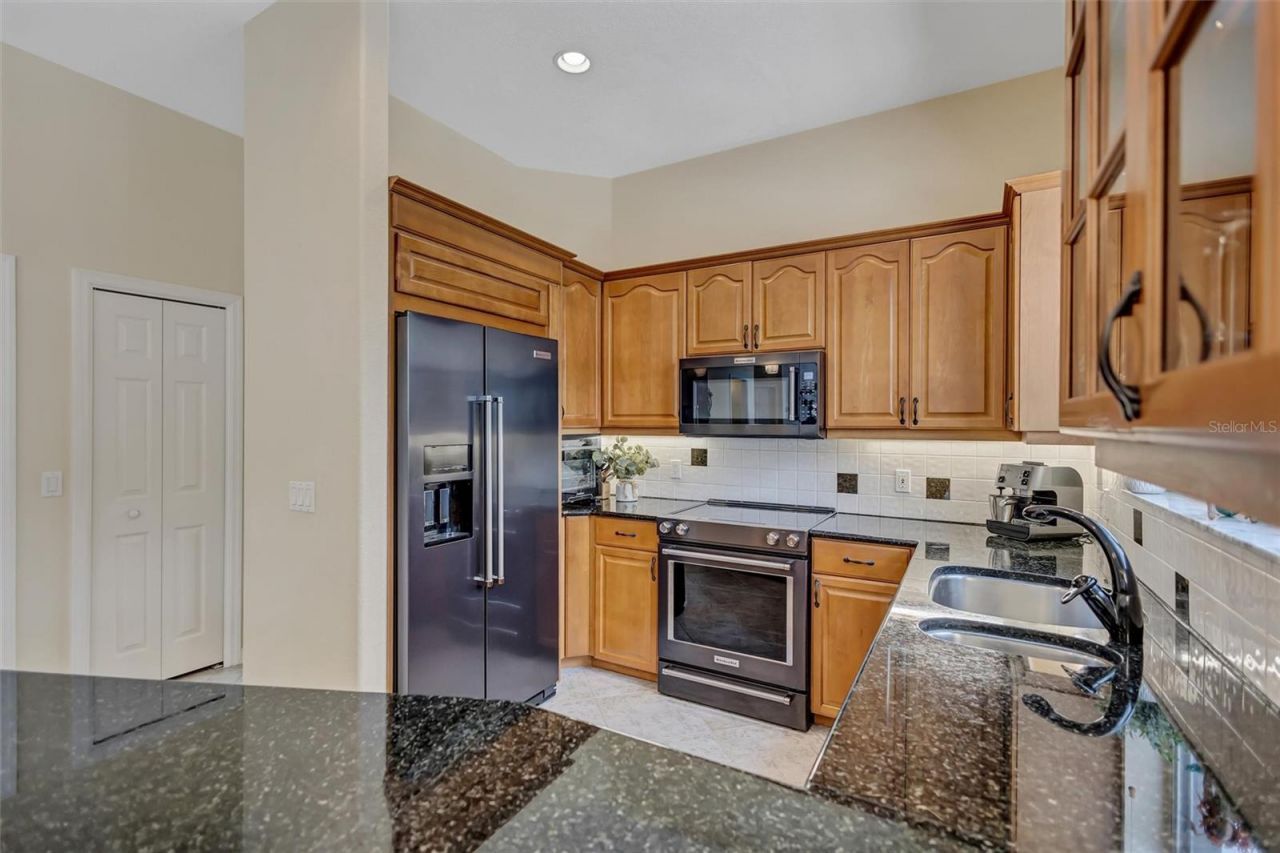 360 46th Court E, Bradenton, FL 34208 Photo