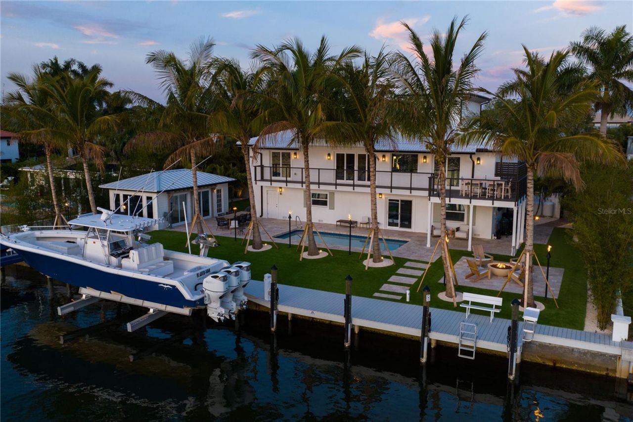 6448 Hollywood Boulevard, Sarasota, FL 34231 Photo