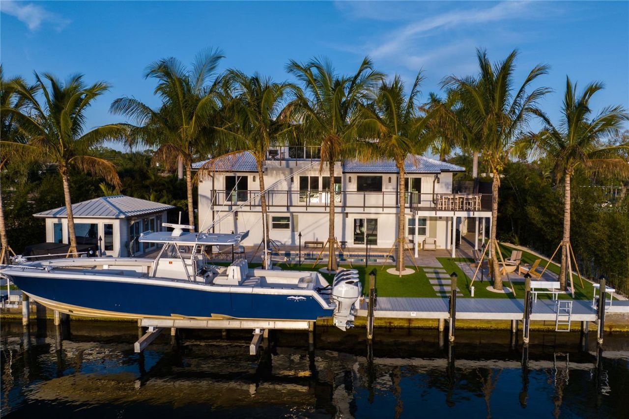 6448 Hollywood Boulevard, Sarasota, FL 34231 Photo