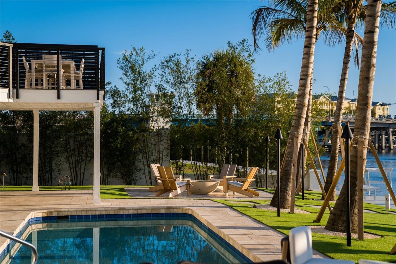 6448 Hollywood Boulevard, Sarasota, FL 34231 Photo