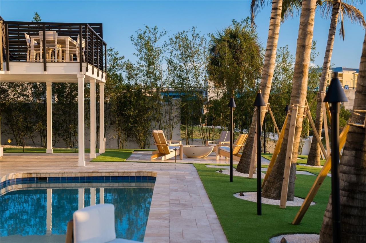 6448 Hollywood Boulevard, Sarasota, FL 34231 Photo