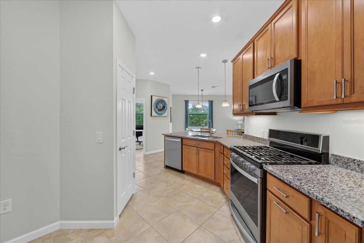 17658 Camden Drive , Bradenton, FL 34202 Photo