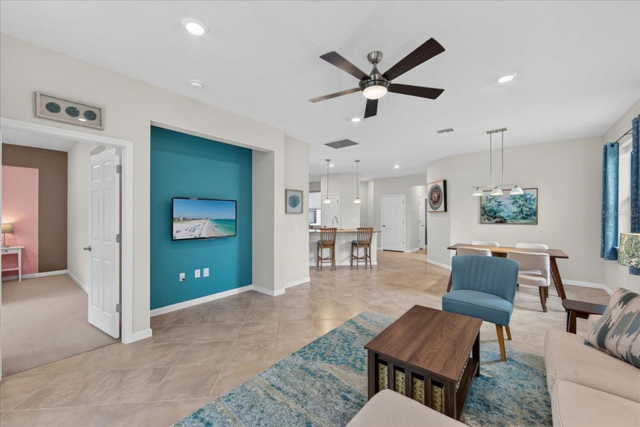 17658 Camden Drive , Bradenton, FL 34202 Photo