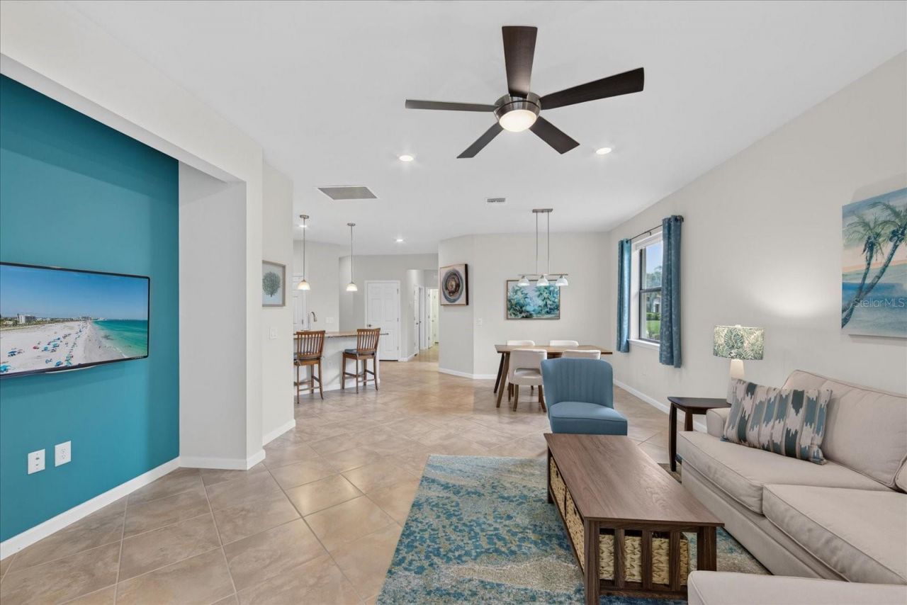17658 Camden Drive , Bradenton, FL 34202 Photo