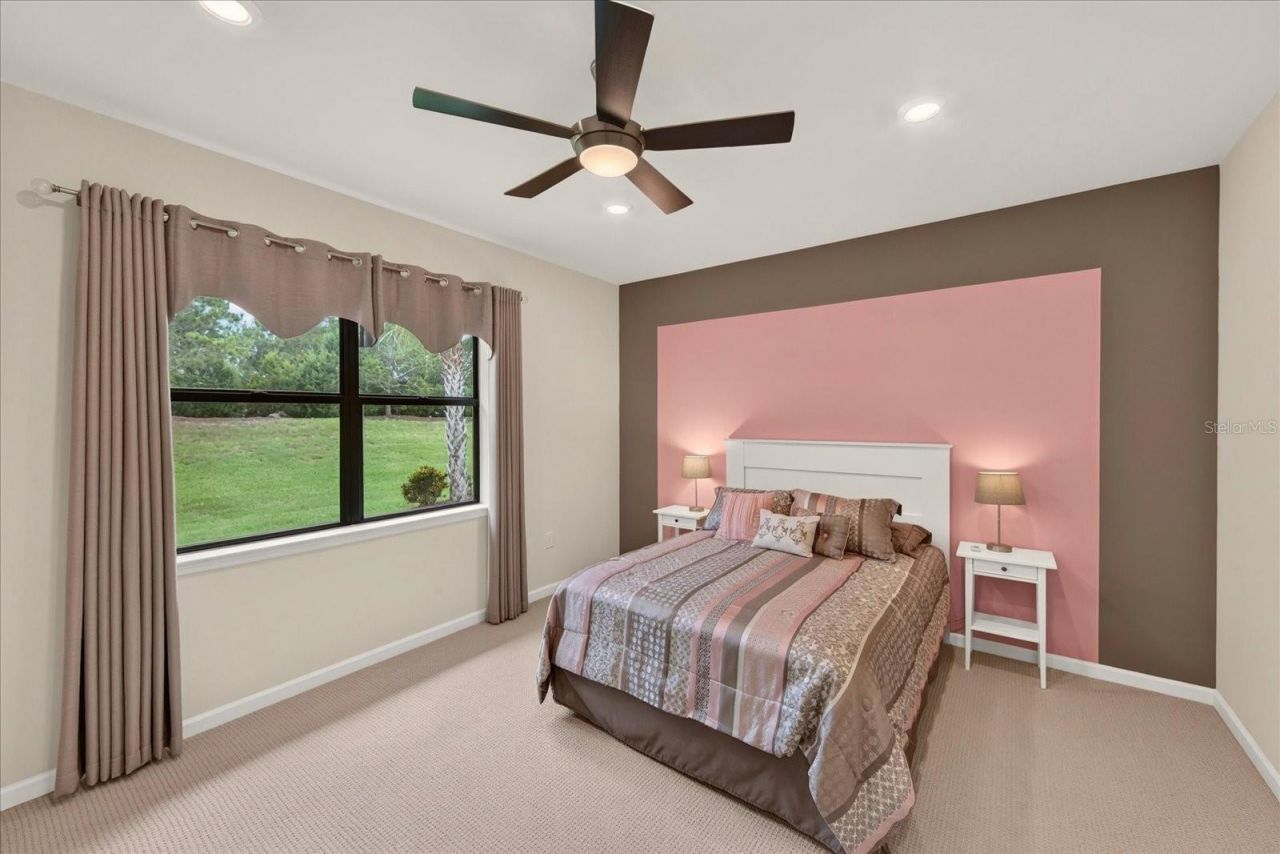 17658 Camden Drive , Bradenton, FL 34202 Photo