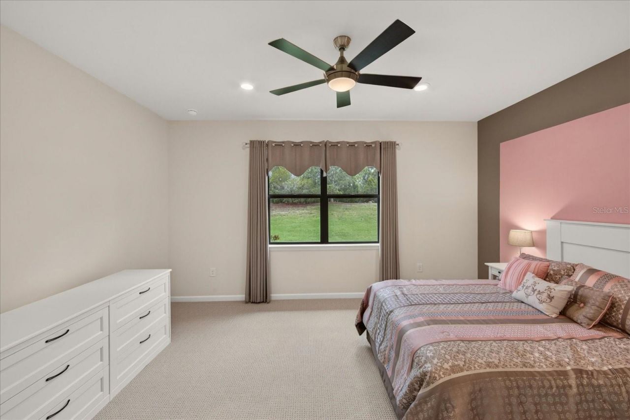 17658 Camden Drive , Bradenton, FL 34202 Photo