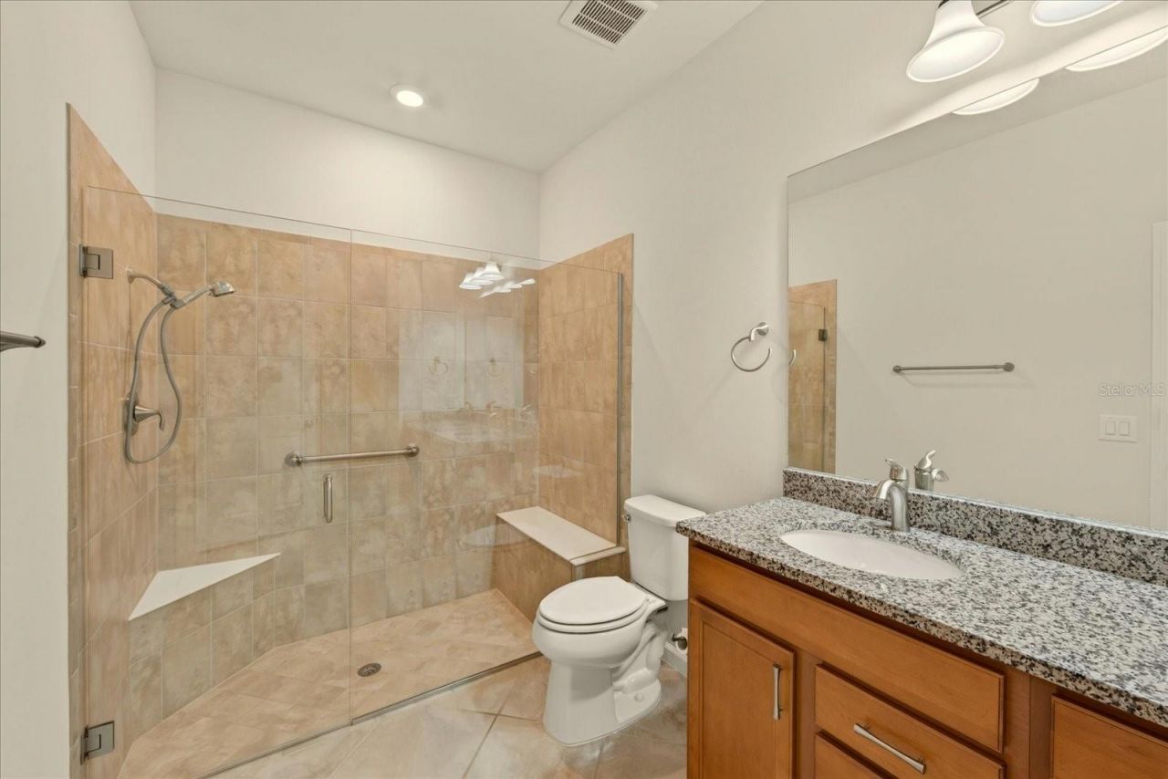 17658 Camden Drive , Bradenton, FL 34202 Photo