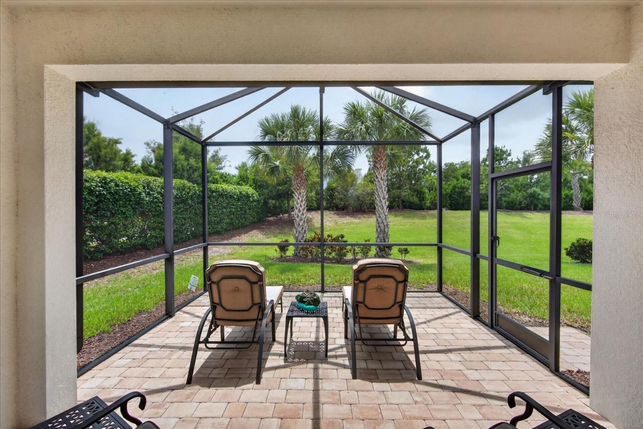 17658 Camden Drive , Bradenton, FL 34202 Photo