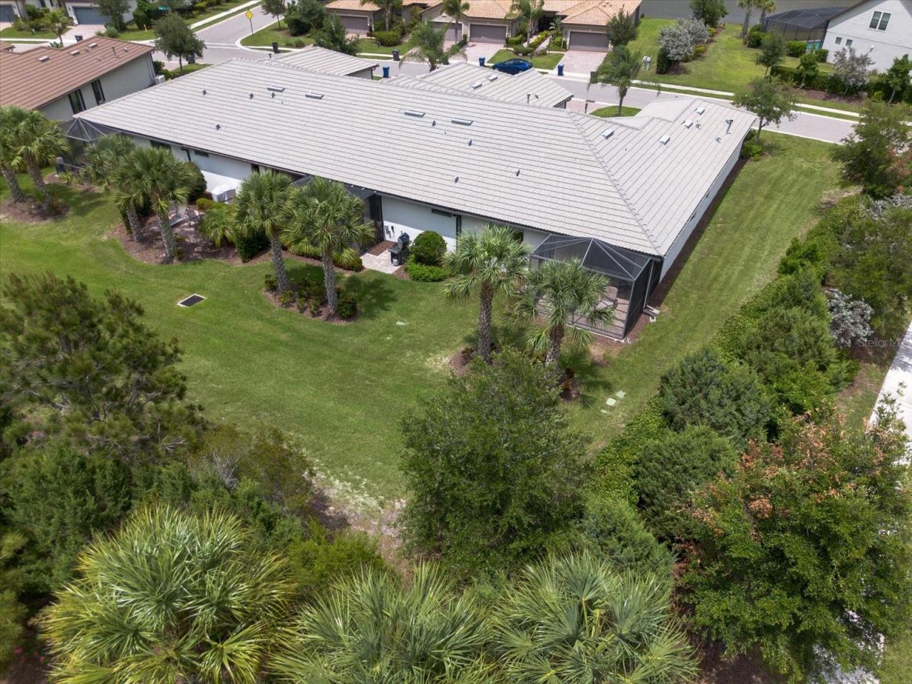 17658 Camden Drive , Bradenton, FL 34202 Photo