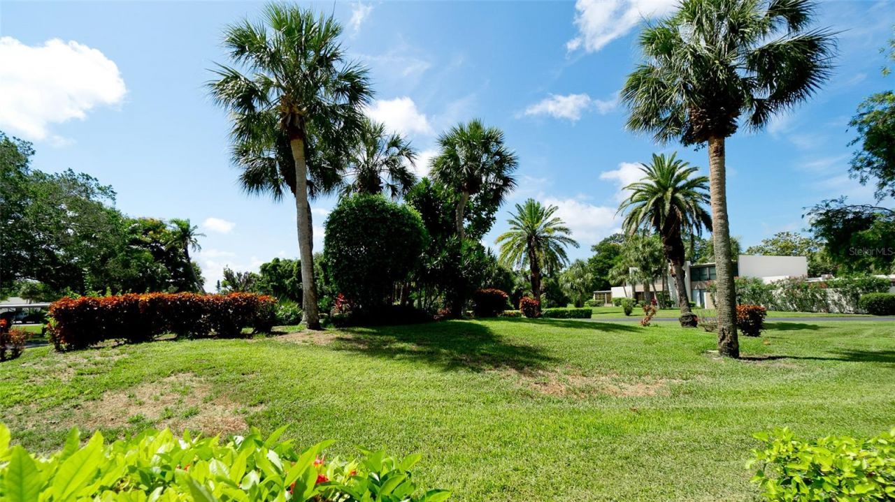 507 Lakeside Drive , Unit 507, Bradenton, FL 34210 Photo