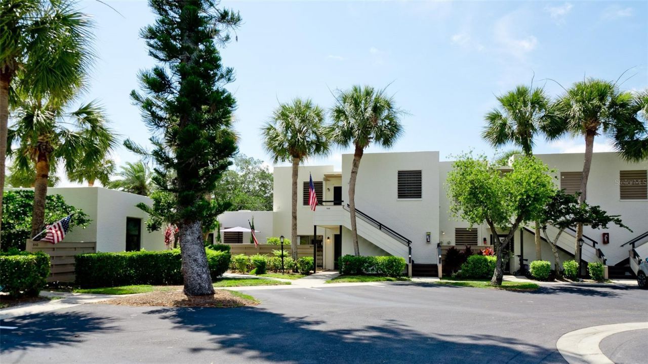 507 Lakeside Drive , Unit 507, Bradenton, FL 34210 Photo