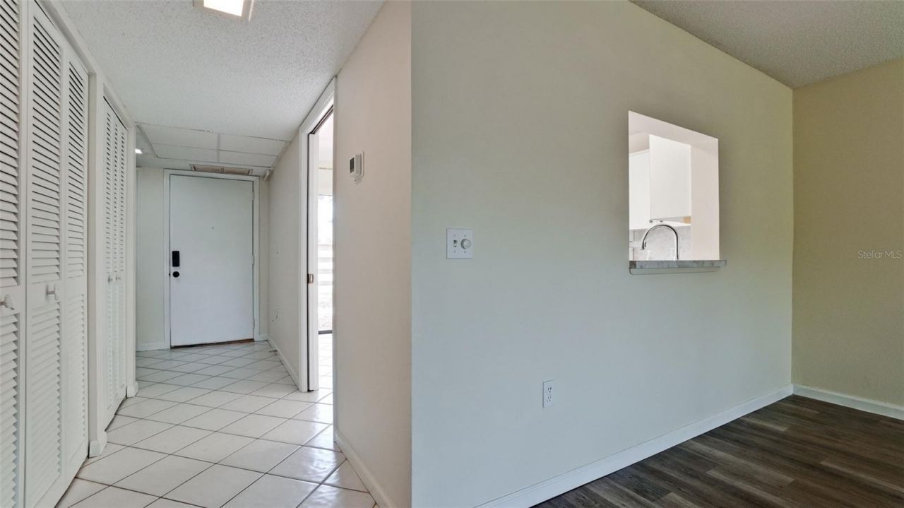 507 Lakeside Drive , Unit 507, Bradenton, FL 34210 Photo