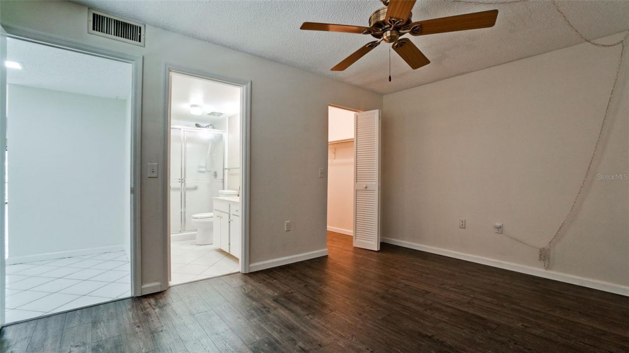 507 Lakeside Drive , Unit 507, Bradenton, FL 34210 Photo