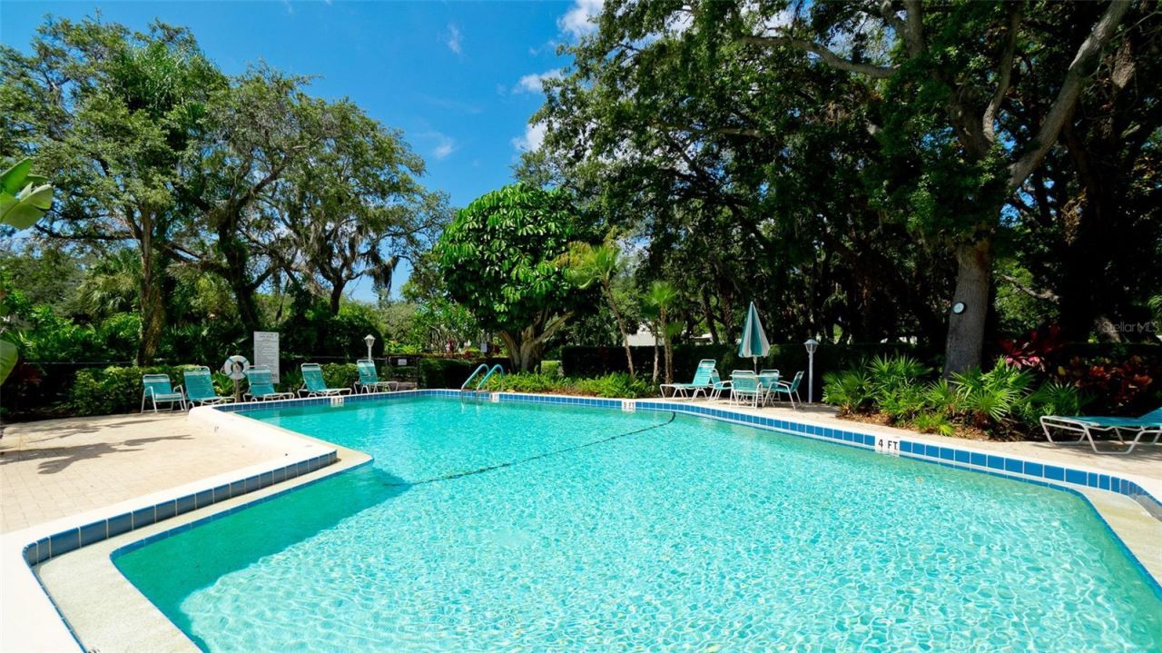 507 Lakeside Drive , Unit 507, Bradenton, FL 34210 Photo