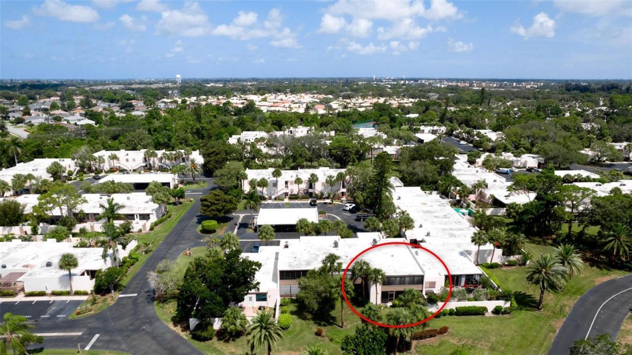 507 Lakeside Drive , Unit 507, Bradenton, FL 34210 Photo