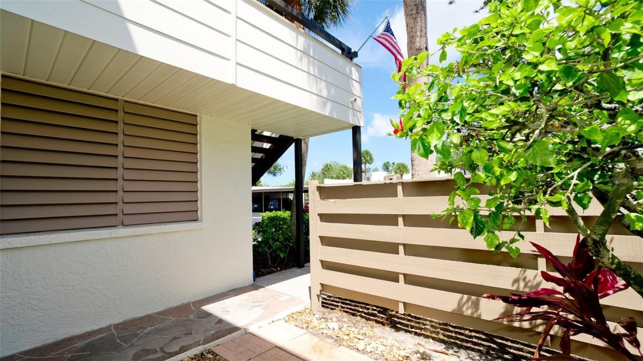 507 Lakeside Drive , Unit 507, Bradenton, FL 34210 Photo