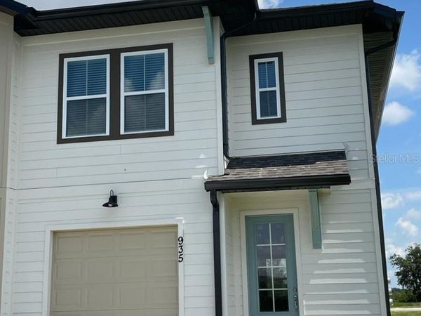 935 CONCH ROAD , DAVENPORT, FL 33896