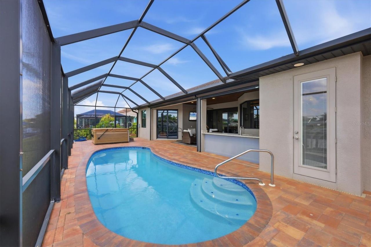 9404 Spring Circle , Port Charlotte, FL 33981 Photo
