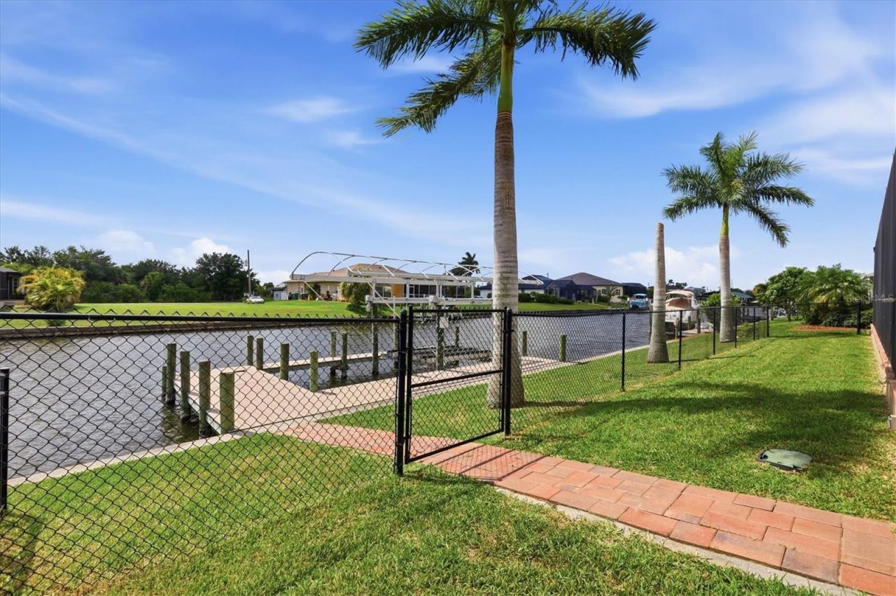 9404 Spring Circle , Port Charlotte, FL 33981 Photo
