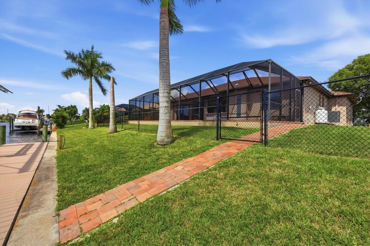 9404 Spring Circle , Port Charlotte, FL 33981 Photo