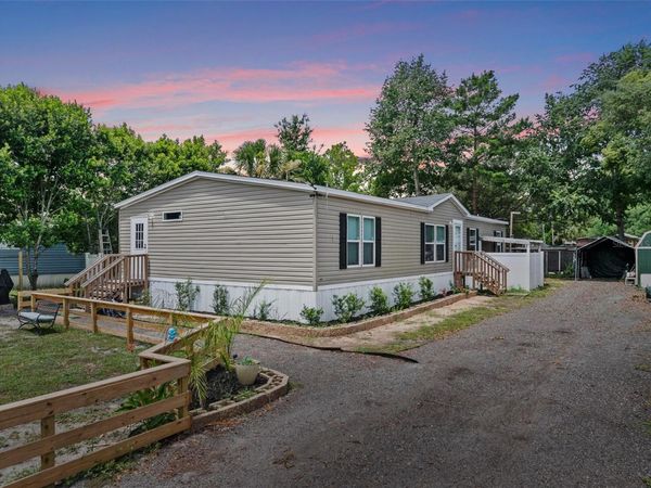 42215 BEECH AVENUE, DELAND, FL 32720