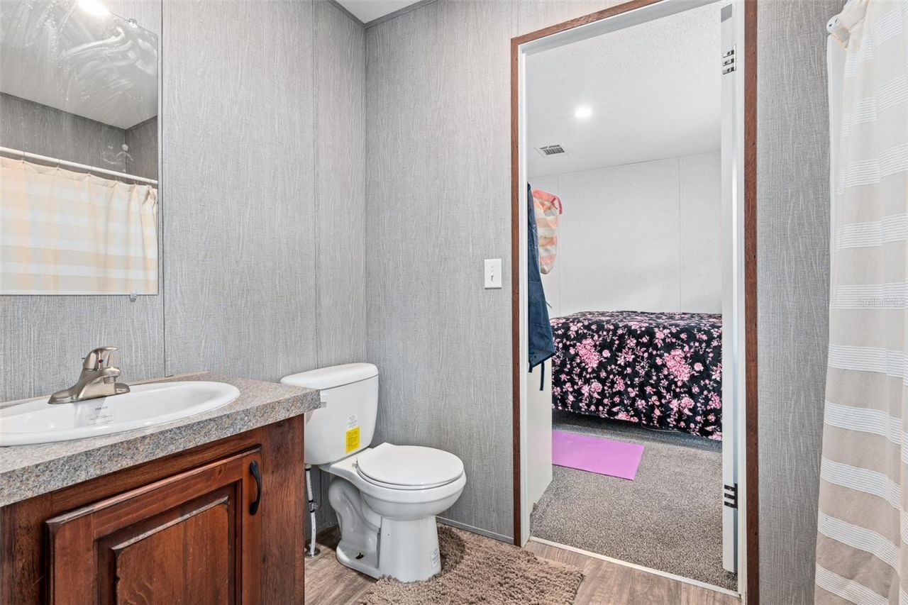 42215 Beech Avenue , Deland, FL 32720 Photo