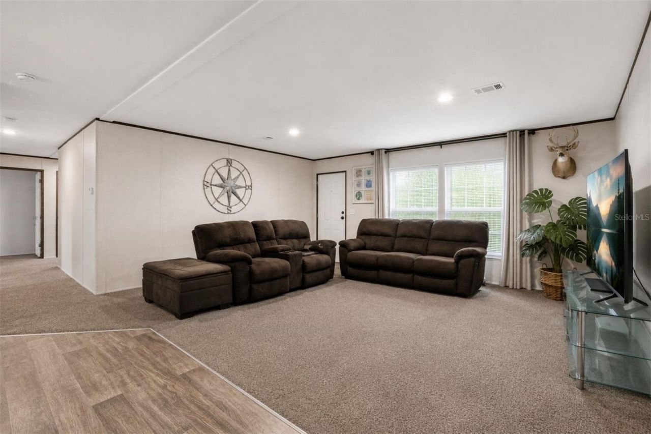 42215 Beech Avenue , Deland, FL 32720 Photo