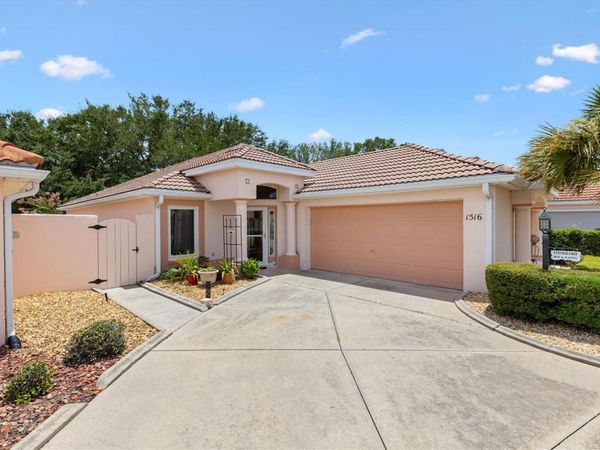 1516 MARTINEZ DRIVE , LADY LAKE, FL 32159