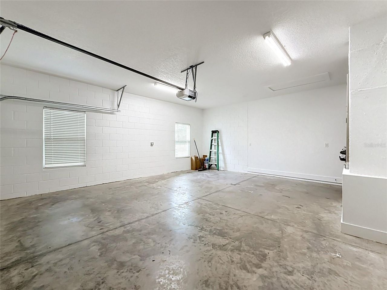 44524 Cross Country Boulevard , Altoona, FL 32702 Photo