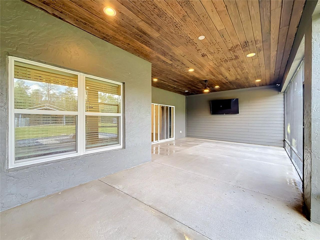 44524 Cross Country Boulevard , Altoona, FL 32702 Photo