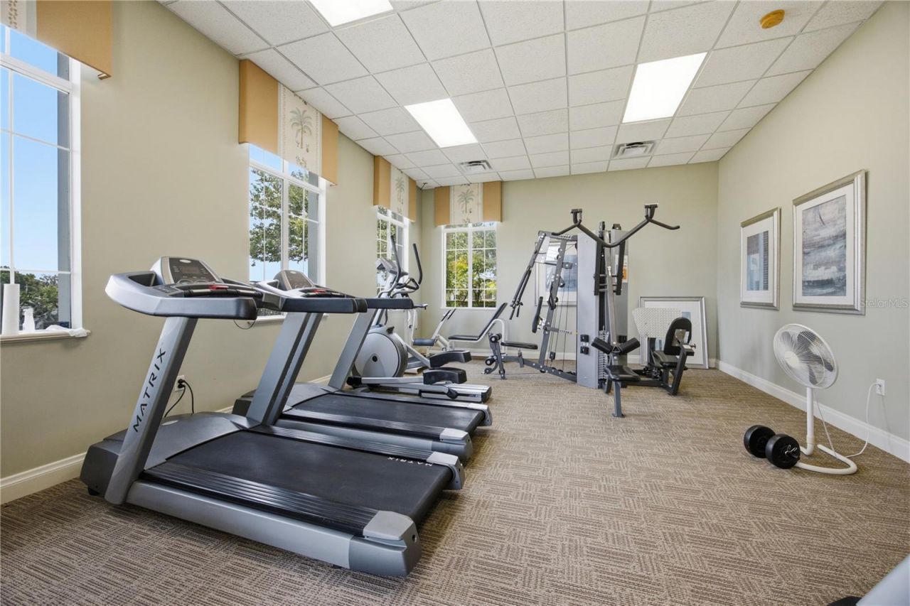 6217 Sanders Grove Circle, Okahumpka, FL 34762 Photo