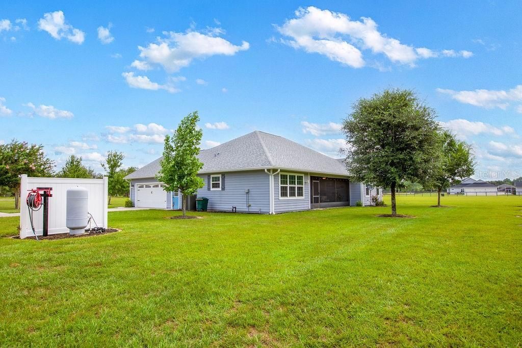 733 SW Marynik Drive , High Springs, FL 32643 Photo