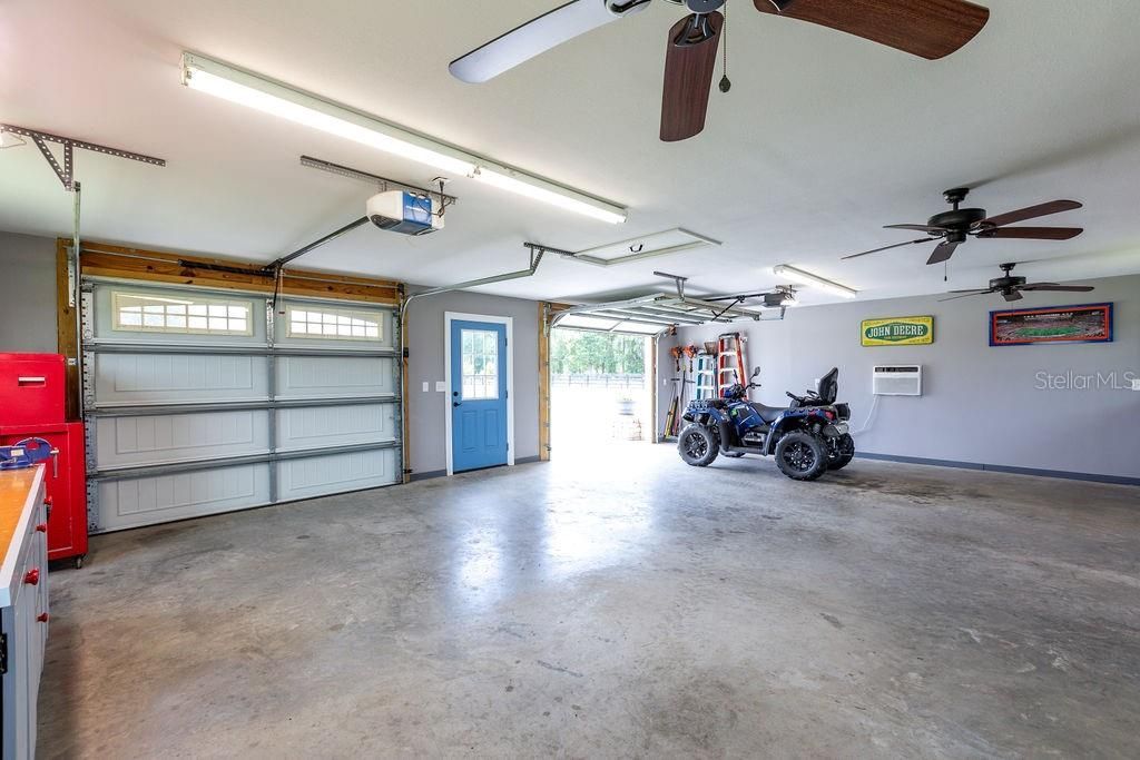 733 SW Marynik Drive , High Springs, FL 32643 Photo