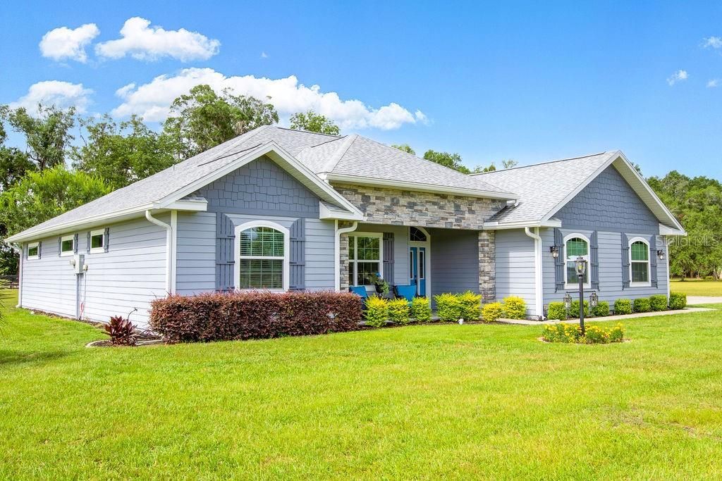 733 SW Marynik Drive , High Springs, FL 32643 Photo