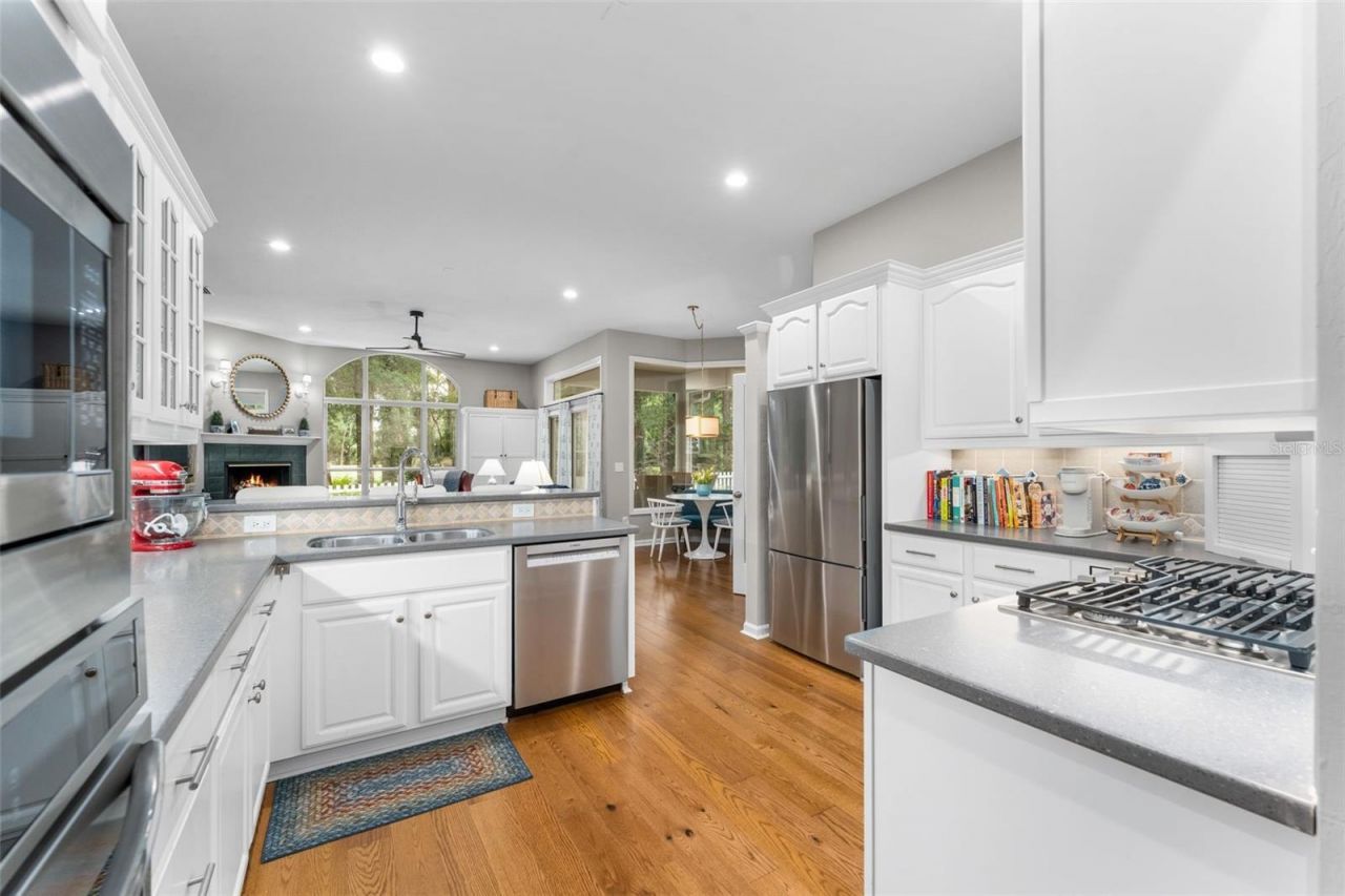 4471 SW 101st Drive, Gainesville, FL 32608 Photo