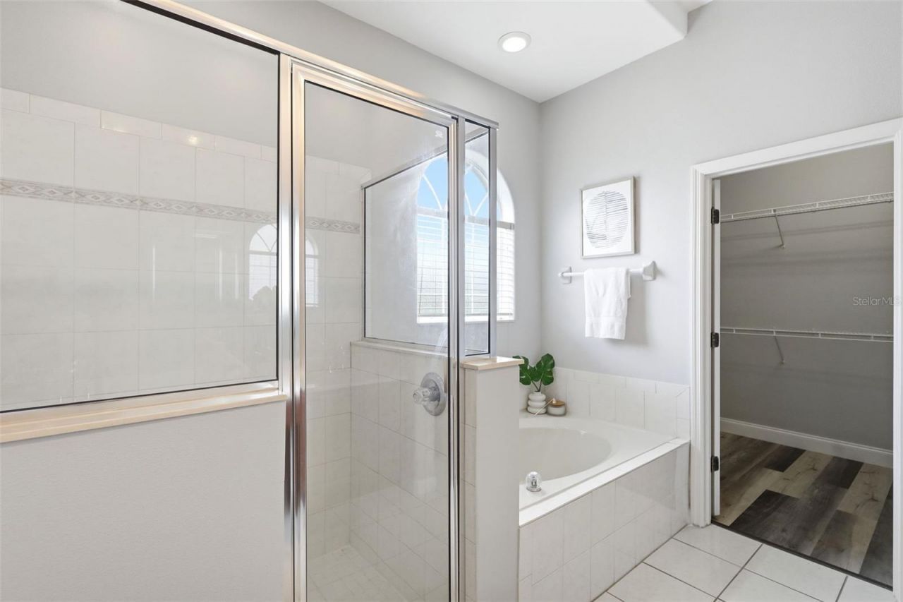 2555 Sand Arbor Circle, Orlando, FL 32824 Photo