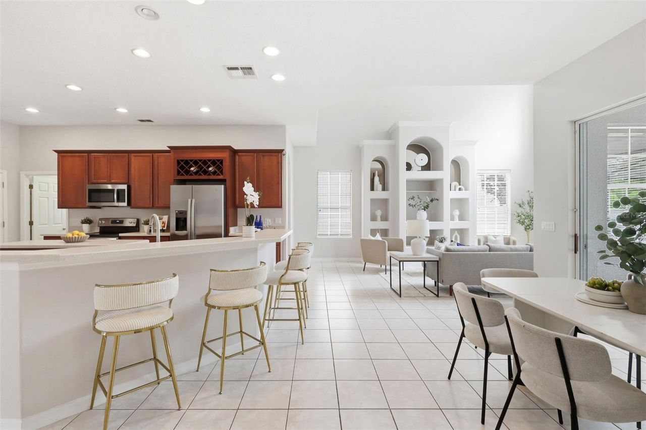 2555 Sand Arbor Circle, Orlando, FL 32824 Photo