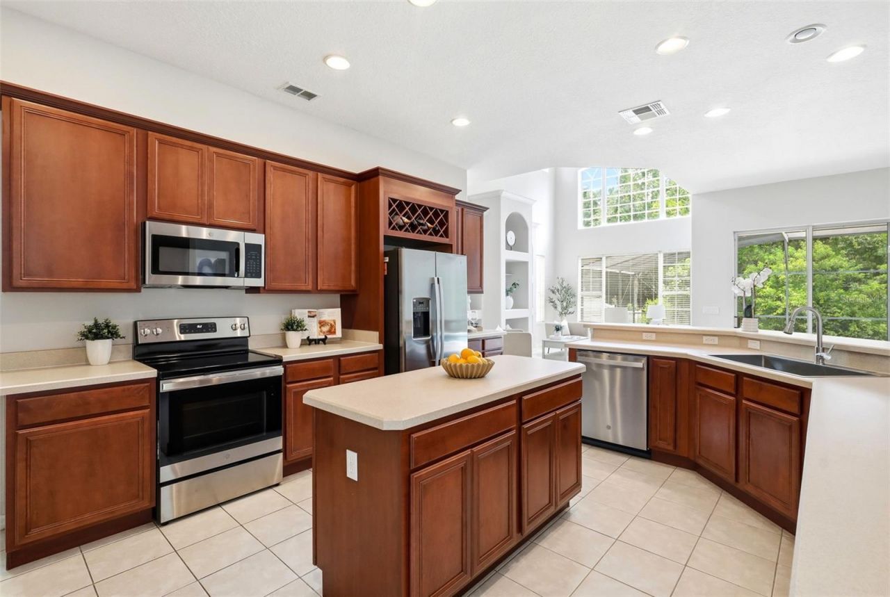 2555 Sand Arbor Circle, Orlando, FL 32824 Photo