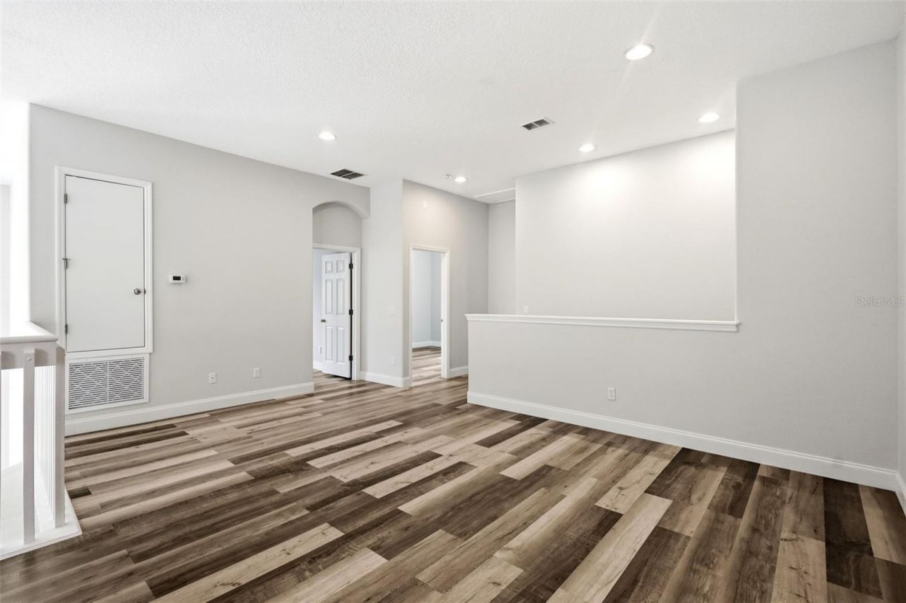 2555 Sand Arbor Circle, Orlando, FL 32824 Photo