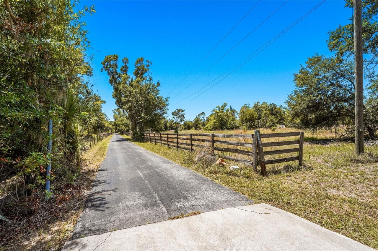 5650 Churchill Downs Road, Sarasota, FL 34241 Photo