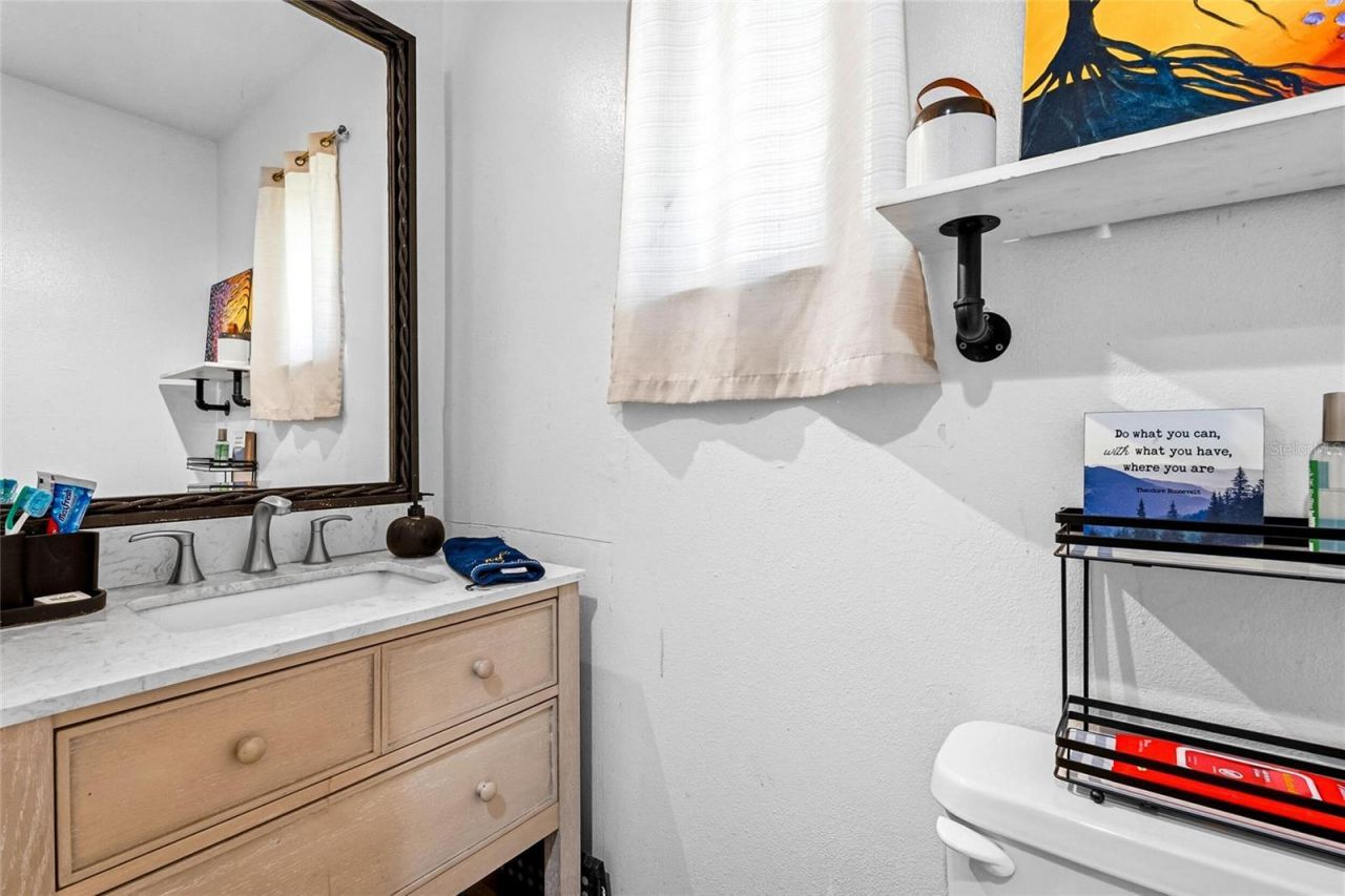 5650 Churchill Downs Road, Sarasota, FL 34241 Photo