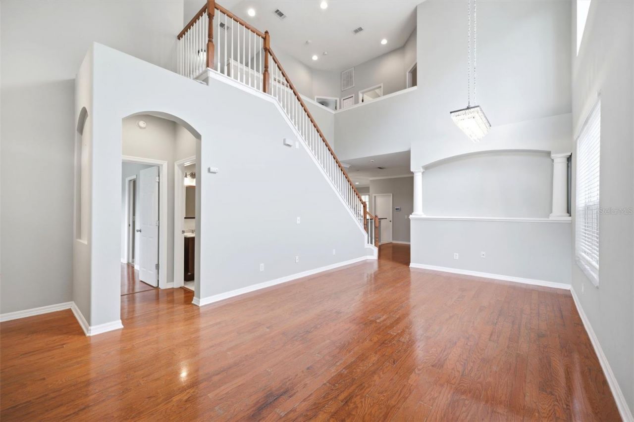 5016 Bridgeway Lane , Lutz, FL 33558 Photo