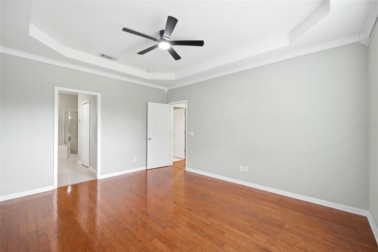 5016 Bridgeway Lane , Lutz, FL 33558 Photo
